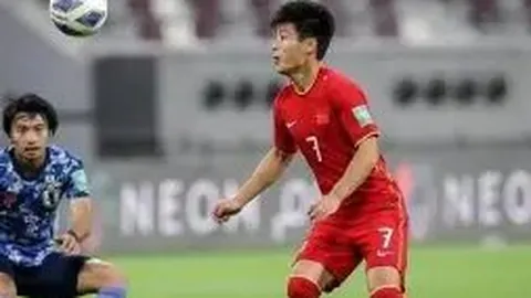 中国八一女排在军运会首战旗开得胜